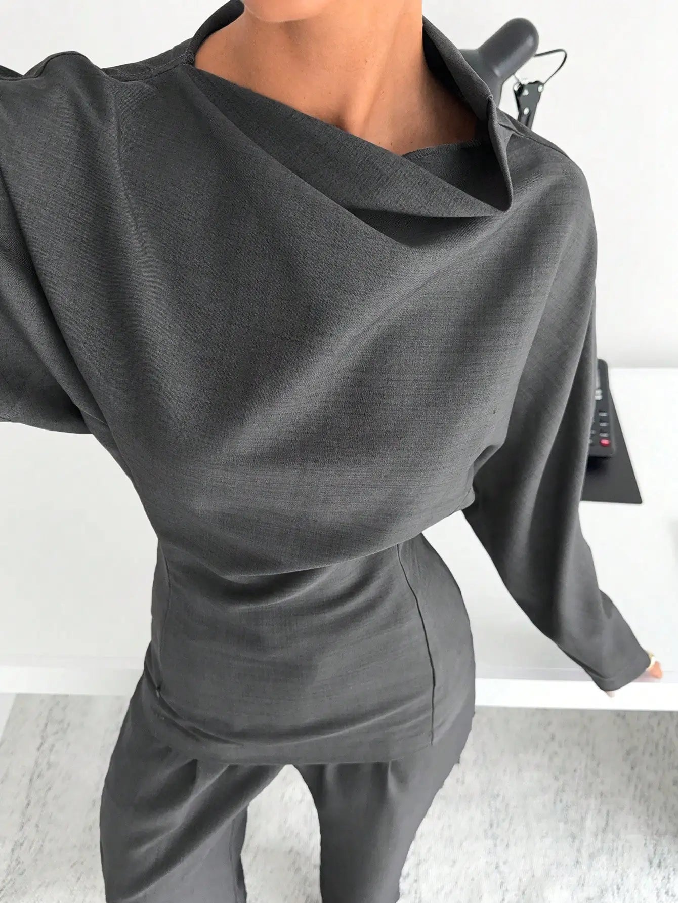 Grey 2-Piece Women's T-Shirt Set, Business Casual Office Wear, Modern Commuter Outfit for Winter